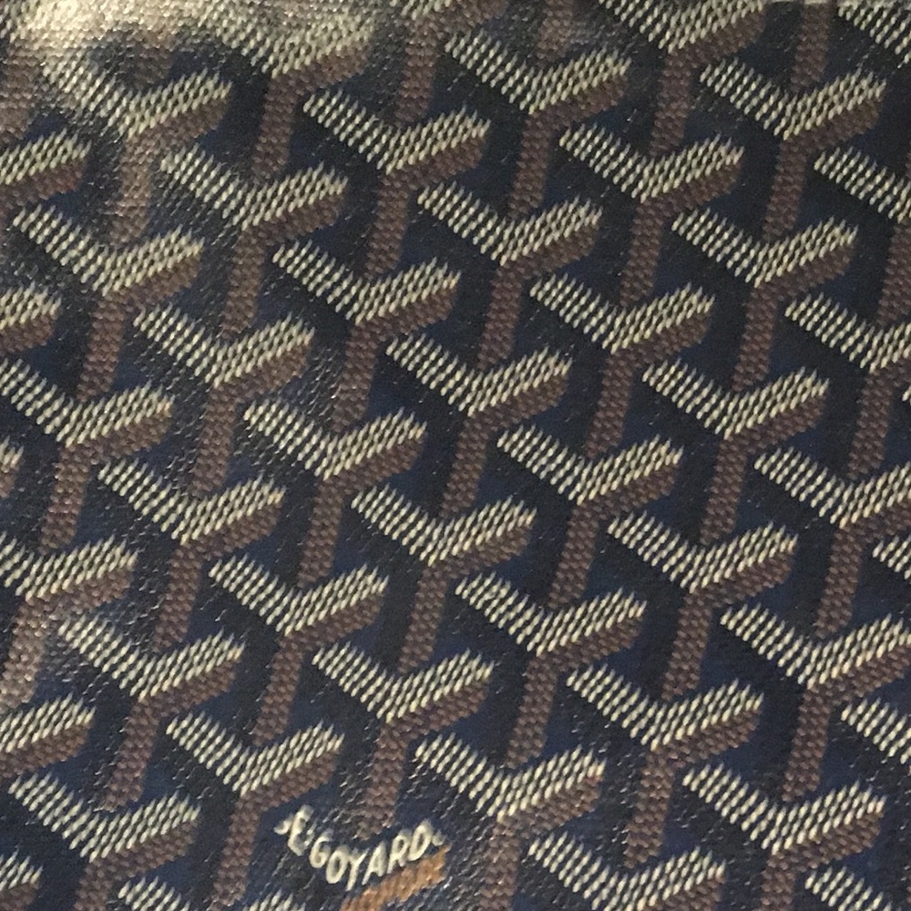 Meet your Posher, Hunter